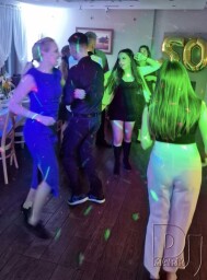 Oslava päťdesiatka v okrese Nové Mesto nad Váhom  v Reštaurácii Kúria Beckov pod hradom. Na oslave hral DJ MARK - Dj na oslavy 